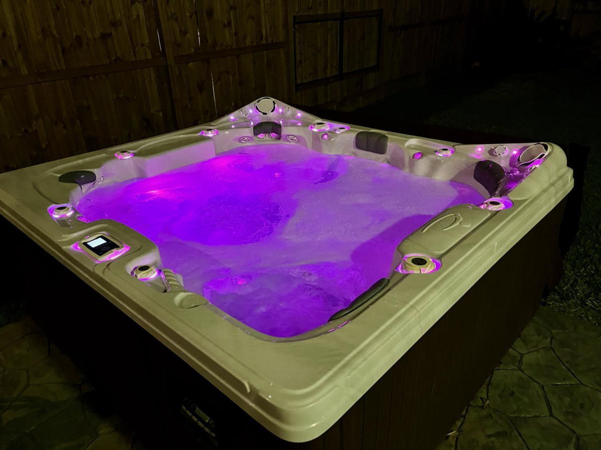 فيلا 1976Houstongem Luminous Pvtpool & Hottub Dt20Mins For Lrg Families 6Beds 2Bath المظهر الخارجي الصورة