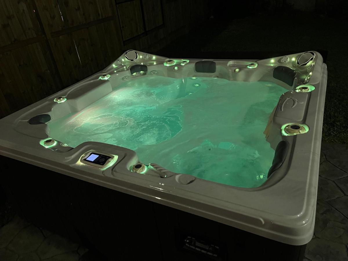 فيلا 1976Houstongem Luminous Pvtpool & Hottub Dt20Mins For Lrg Families 6Beds 2Bath المظهر الخارجي الصورة
