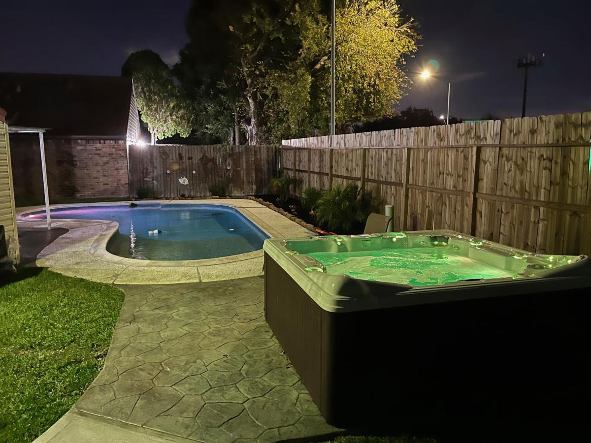 فيلا 1976Houstongem Luminous Pvtpool & Hottub Dt20Mins For Lrg Families 6Beds 2Bath المظهر الخارجي الصورة